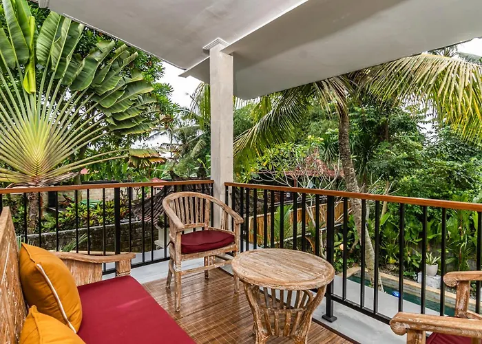 Damara Villa *